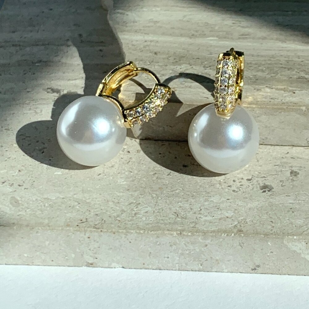 NEW~ Anthropologie Pave Crystal Pearl Drop Huggie Earrings